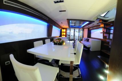 Azimut 85 cozumel yacht rentals 6