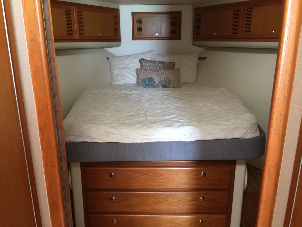 Cabo 48 yate privado en Riviera Maya